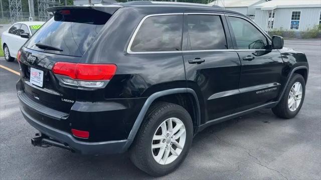 2017 Jeep Grand Cherokee Laredo 4x2