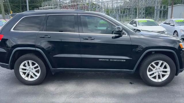 2017 Jeep Grand Cherokee Laredo 4x2