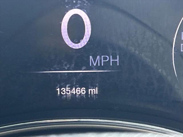 2017 Jeep Grand Cherokee Laredo 4x2