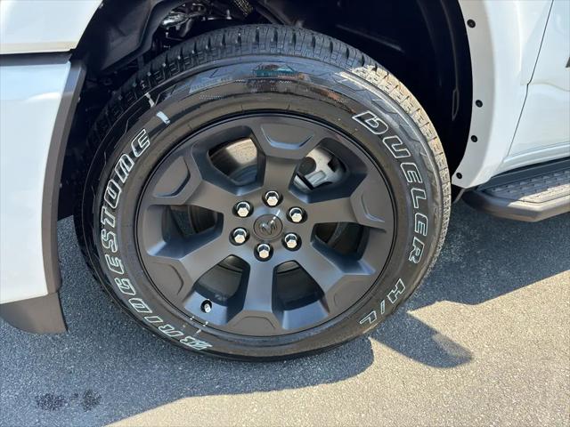2026 Ram 1500 Big Horn Crew Cab 4x4 57 Box