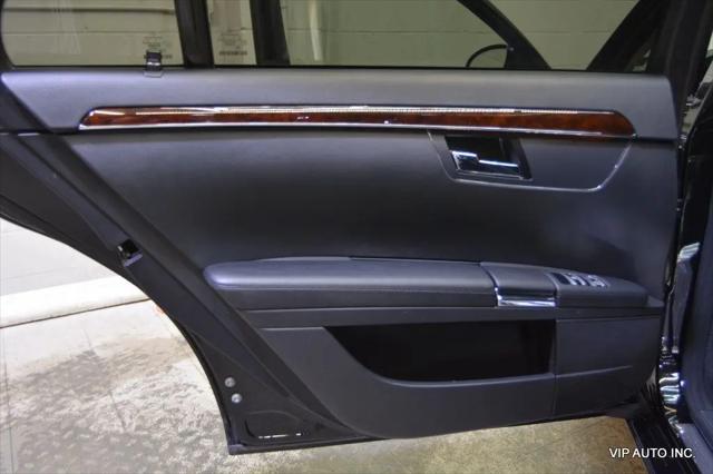 2007 Mercedes-Benz S 550 4MATIC