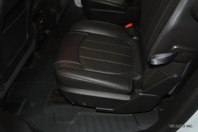 2016 GMC Acadia Denali