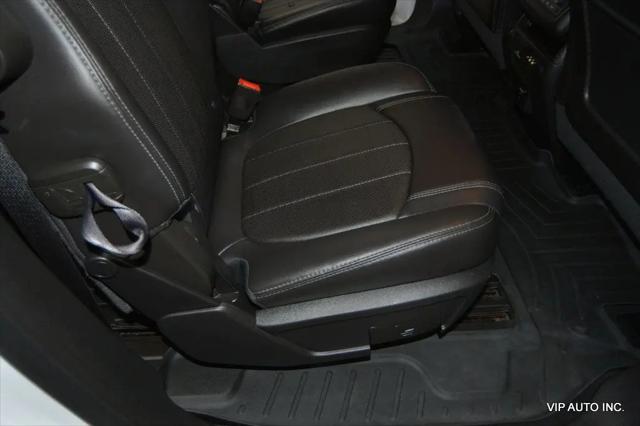 2016 GMC Acadia Denali
