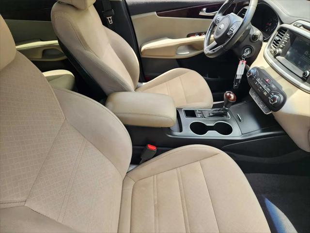 2017 Kia Sorento 2.4L LX