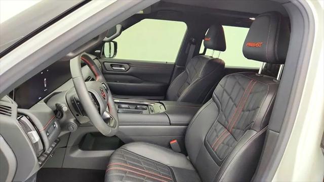 2025 Nissan Armada PRO-4X 4WD