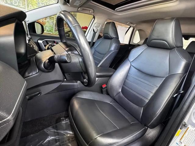 2019 Toyota RAV4 XLE Premium