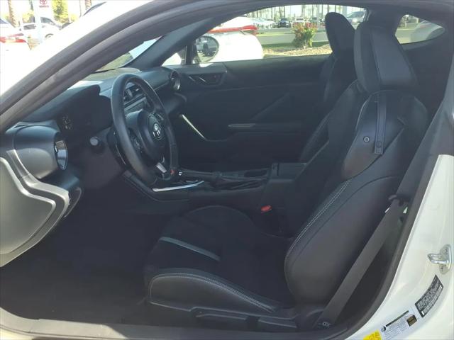 2024 Toyota GR86 Premium