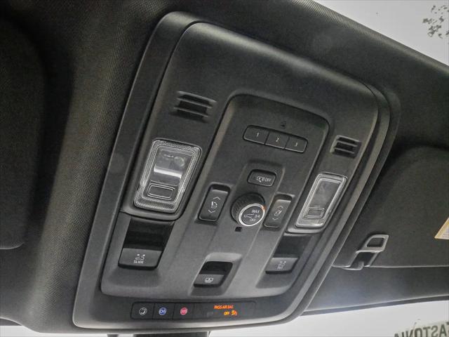 2021 GMC Yukon XL 4WD SLT