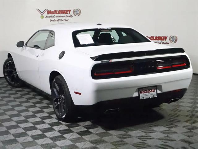 2022 Dodge Challenger SXT