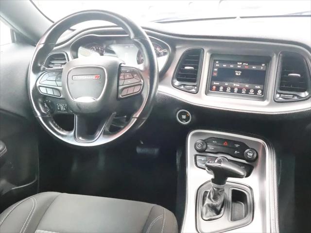 2022 Dodge Challenger SXT