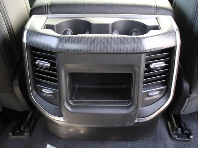 2026 Ram 1500 Express Crew Cab 4x4 5'7" Box