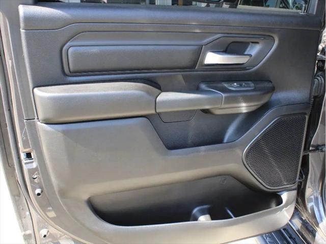 2026 Ram 1500 Express Crew Cab 4x4 5'7" Box