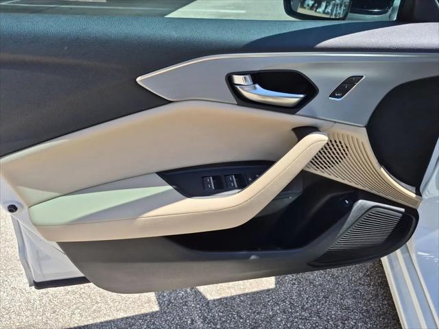 2023 Acura TLX Standard