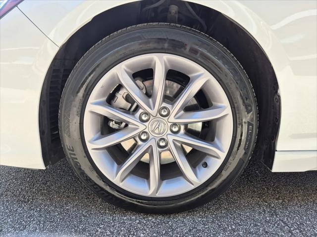 2023 Acura TLX Standard