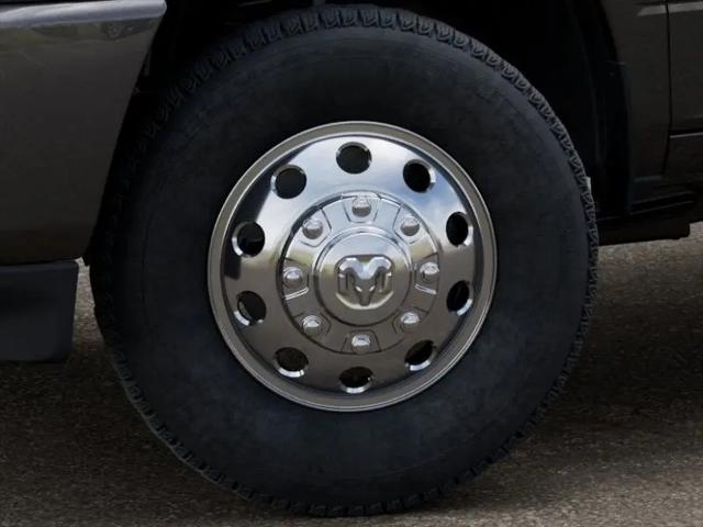 2026 Ram 3500 Big Horn Crew Cab 4x4 8' Box