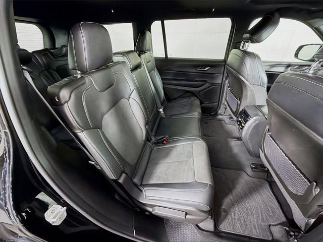 2024 Jeep Grand Cherokee L Altitude X 4x4