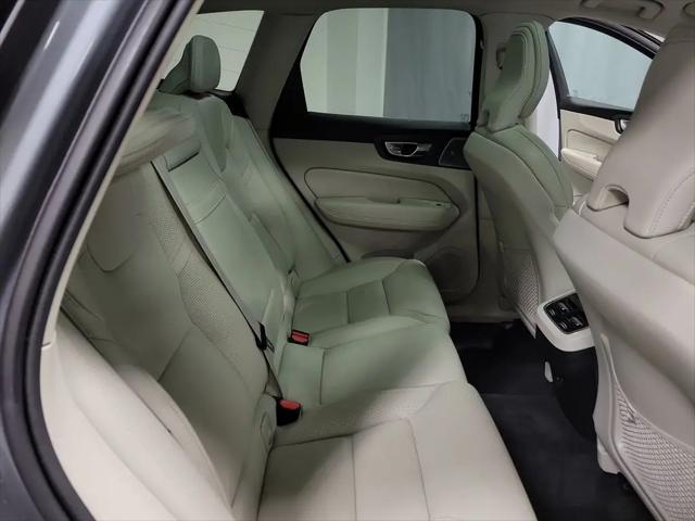 2021 Volvo XC60 T6 Inscription