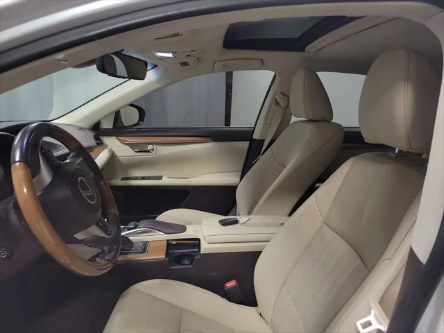 2018 Lexus ES 300h ES 300h
