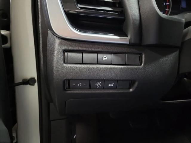 2023 Nissan Rogue SL Intelligent AWD