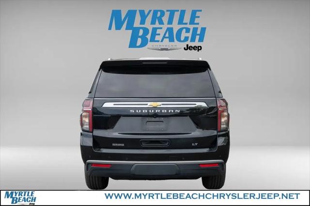2022 Chevrolet Suburban 4WD LT