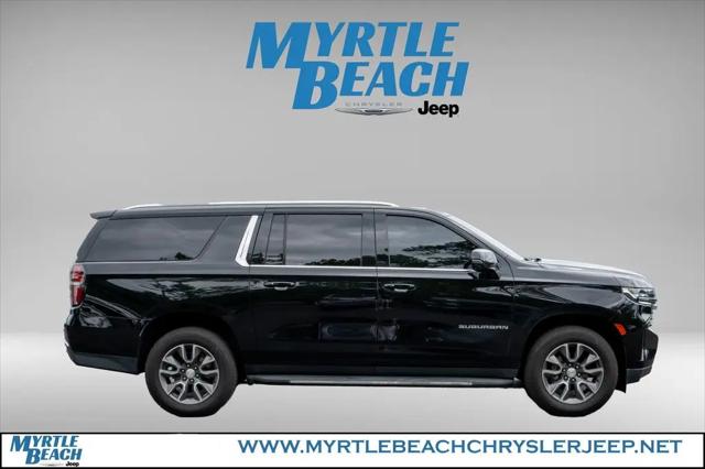 2022 Chevrolet Suburban 4WD LT