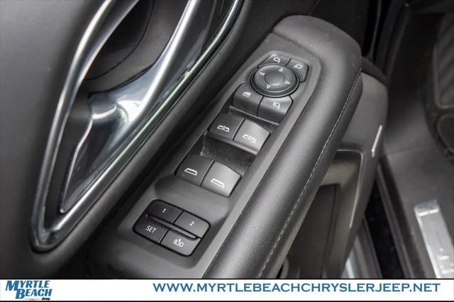 2022 Chevrolet Suburban 4WD LT