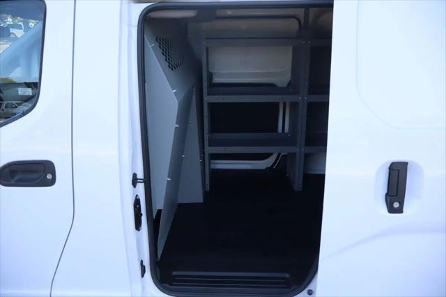 2020 Nissan NV200 Compact Cargo SV Xtronic CVT