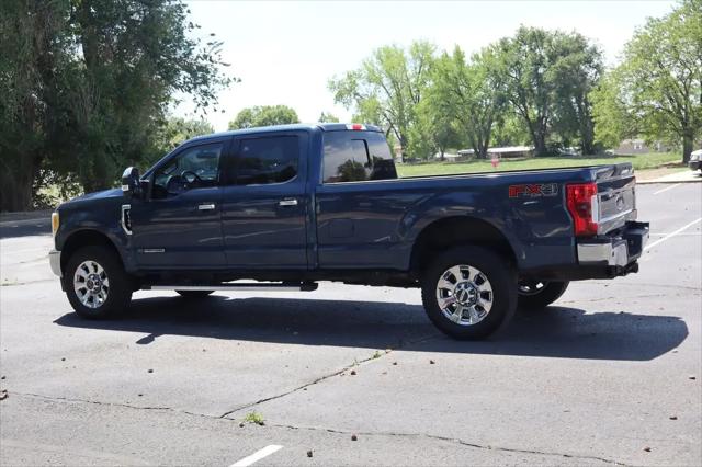 2017 Ford F-350 LARIAT