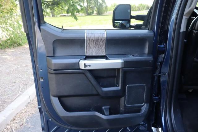 2017 Ford F-350 LARIAT