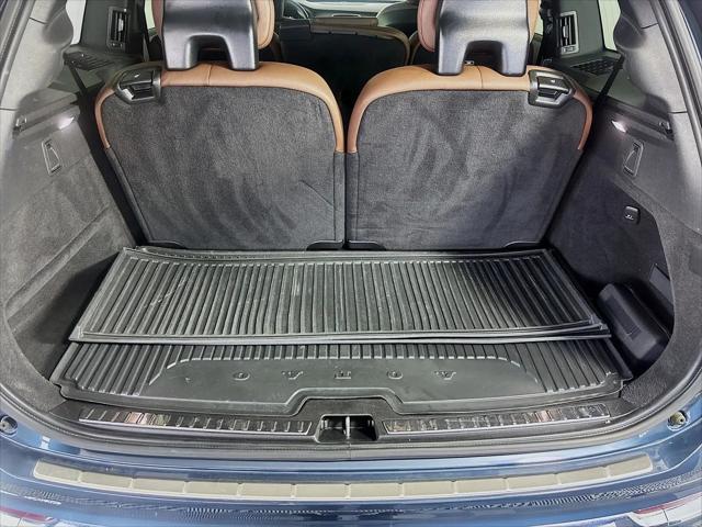 2024 Volvo XC90 B6 Plus Bright Theme 7-Seater