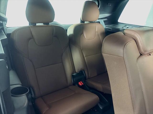 2024 Volvo XC90 B6 Plus Bright Theme 7-Seater