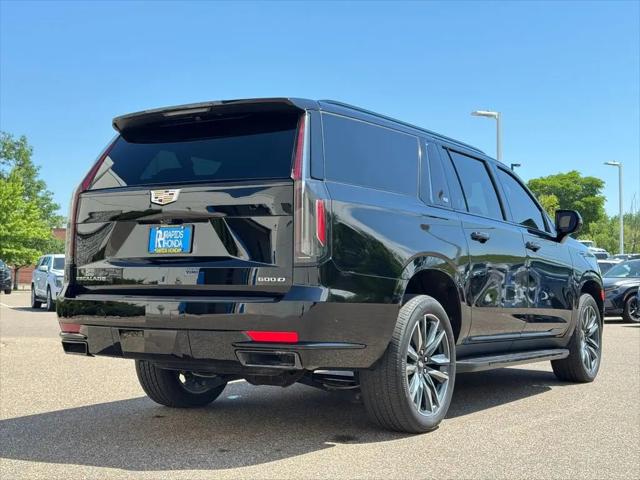 2023 Cadillac Escalade ESV Sport