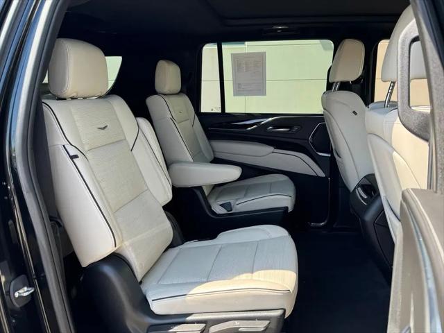 2023 Cadillac Escalade ESV Sport
