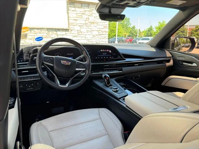 2023 Cadillac Escalade ESV Sport