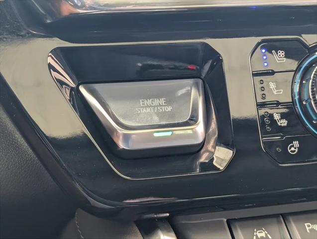 2025 GMC Sierra 1500 4WD Crew Cab Short Box Denali