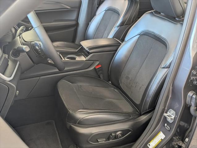 2024 Jeep Grand Cherokee L Altitude 4x4