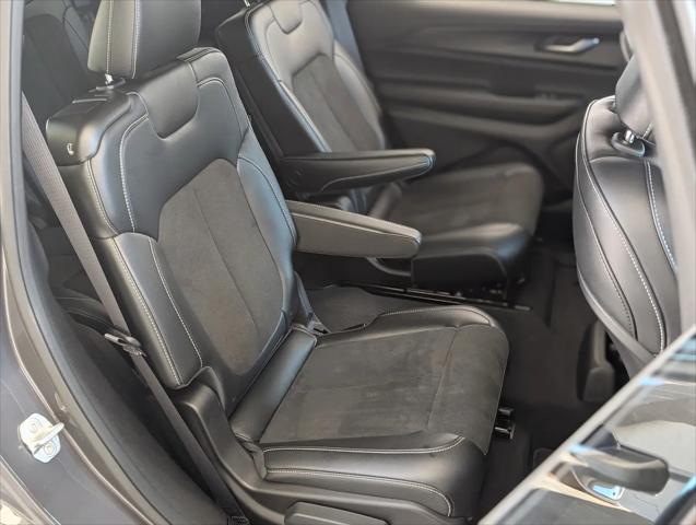 2024 Jeep Grand Cherokee L Altitude 4x4