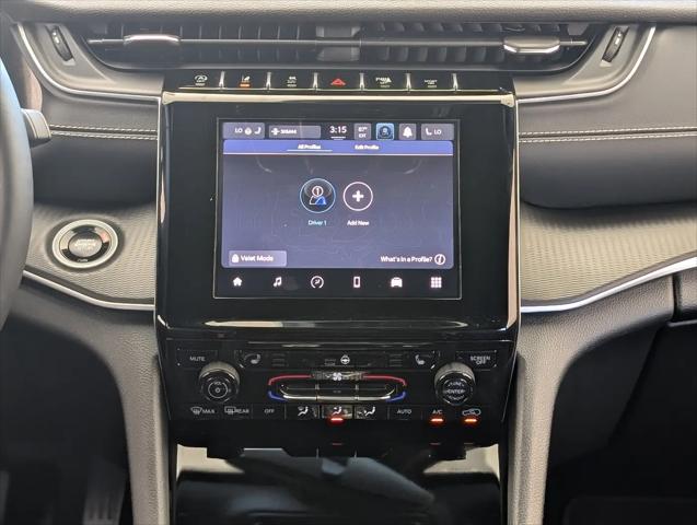 2024 Jeep Grand Cherokee L Altitude 4x4