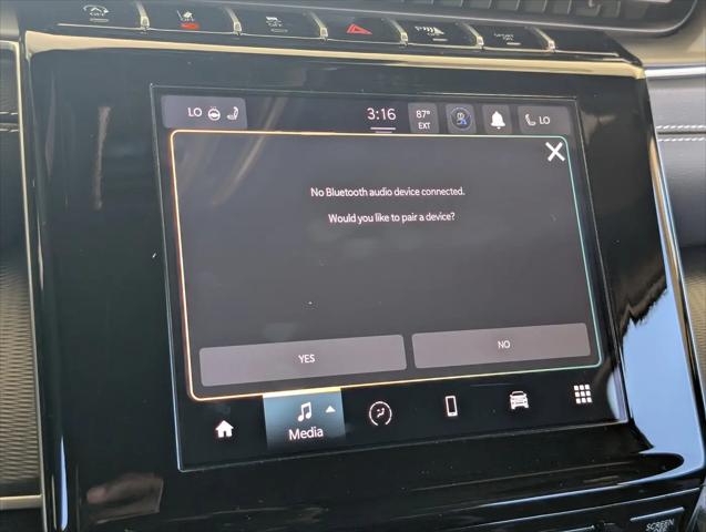 2024 Jeep Grand Cherokee L Altitude 4x4