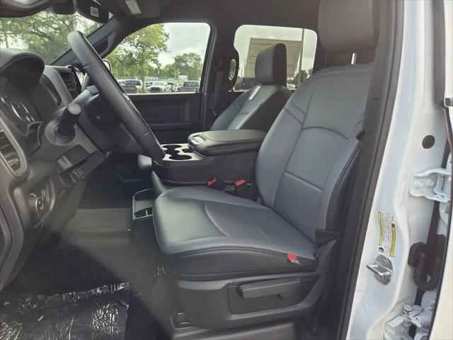 2026 Ram 3500 Tradesman Crew Cab 4x4 8' Box