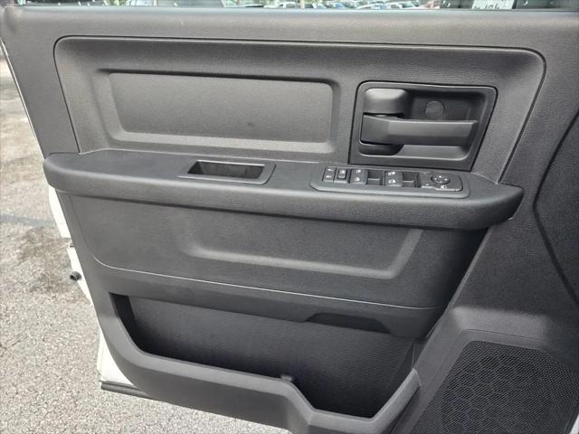 2026 Ram 3500 Tradesman Crew Cab 4x4 8' Box