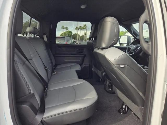 2026 Ram 3500 Tradesman Crew Cab 4x4 8' Box