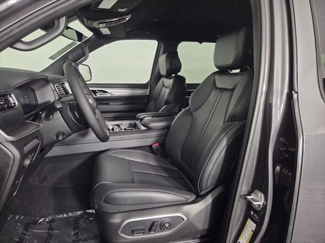 2026 Jeep Grand Wagoneer Limited Altitude 4x4