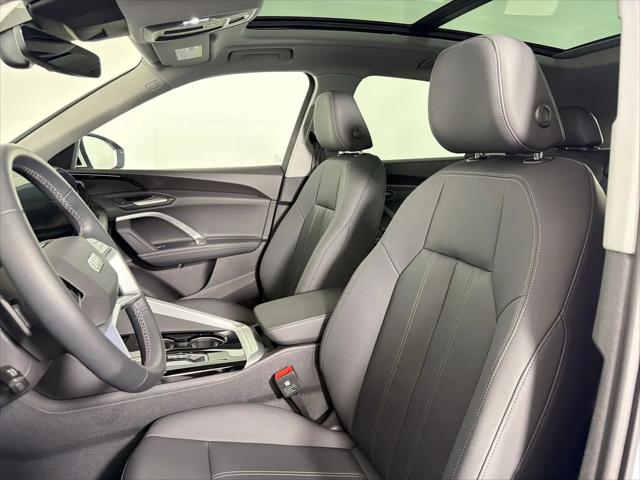 2025 Audi Q5 Premium TFSI quattro S tronic