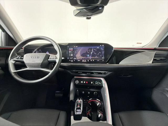 2025 Audi Q5 Premium TFSI quattro S tronic