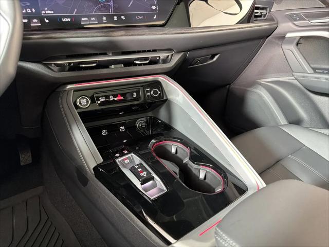 2025 Audi Q5 Premium TFSI quattro S tronic