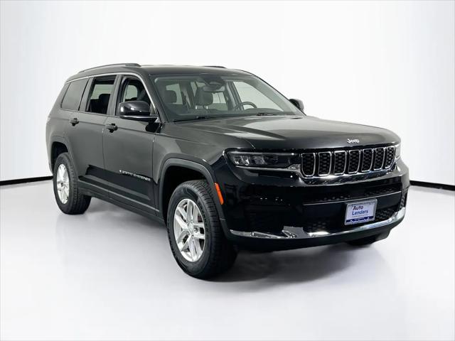 2023 Jeep Grand Cherokee L Laredo 4x4
