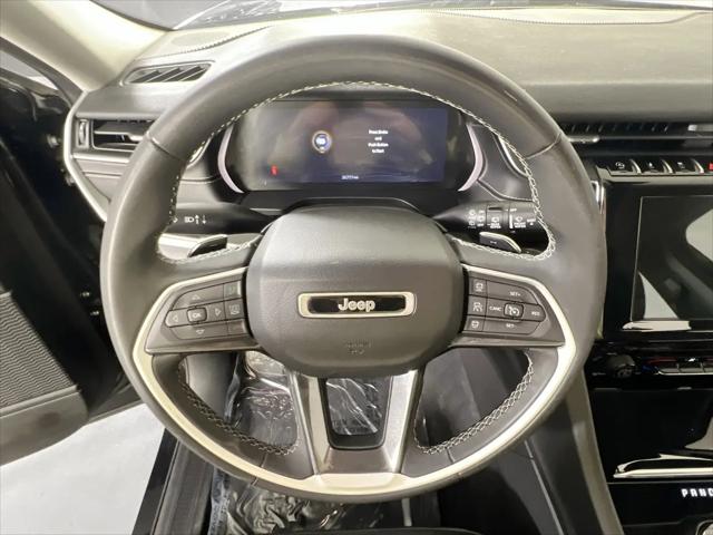 2023 Jeep Grand Cherokee L Laredo 4x4