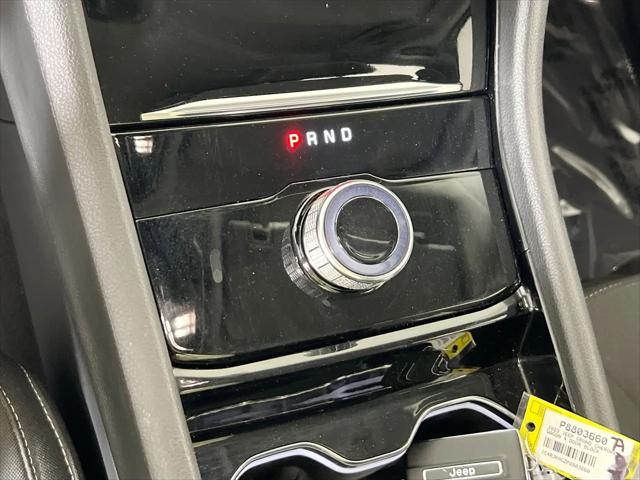 2023 Jeep Grand Cherokee L Laredo 4x4