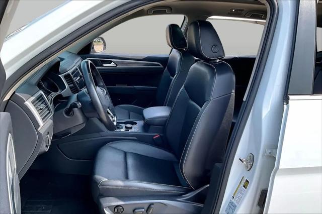 2021 Volkswagen Atlas 3.6L V6 SE w/Technology R-Line